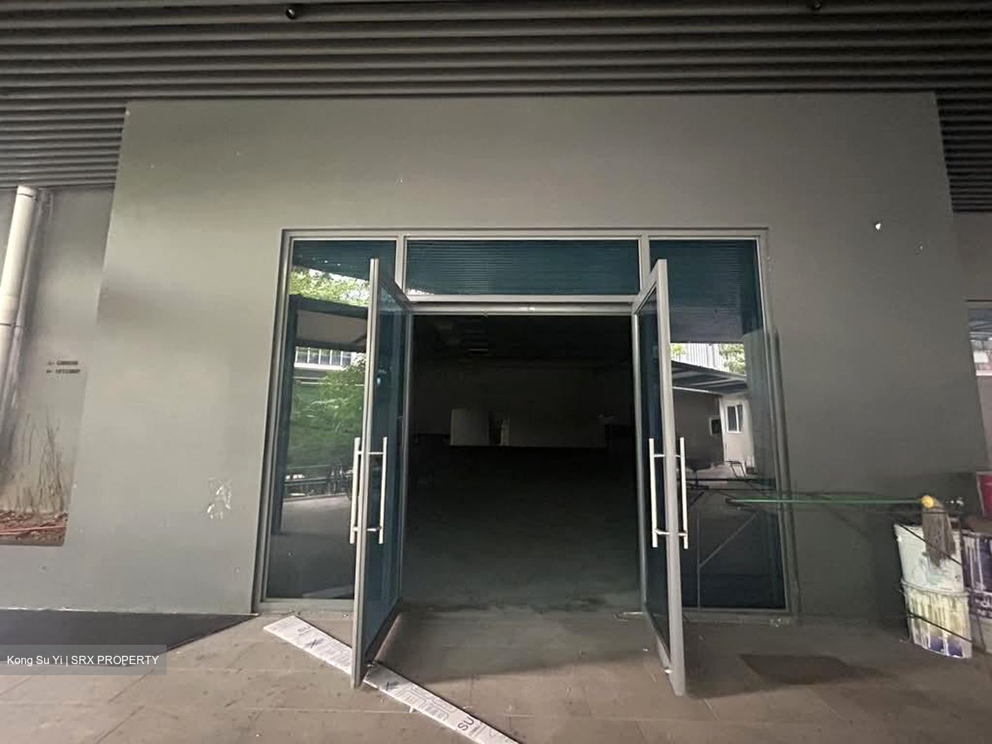 Fong Mui Garage R (D26), Factory #602686961